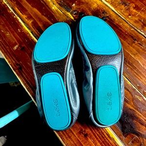 Shoes great condition. Barley any wear